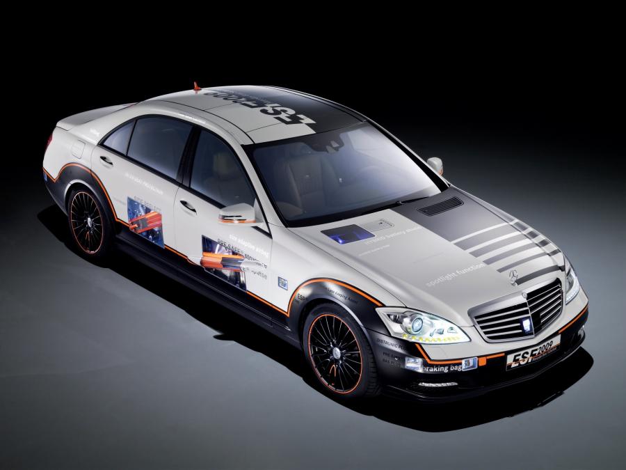  Mercedes-Benz ESF 2009 года  (фото 1 из 33)